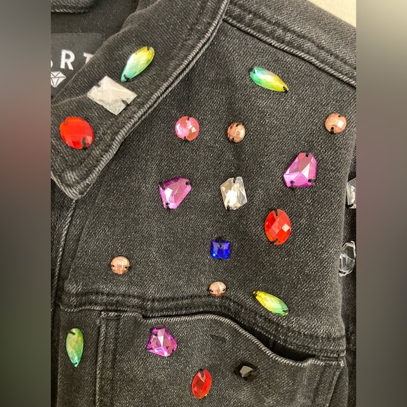 VBRT set of bedazzled jewel wide leg jeans and matching gem jean cropped jacket - Picture 9 of 10